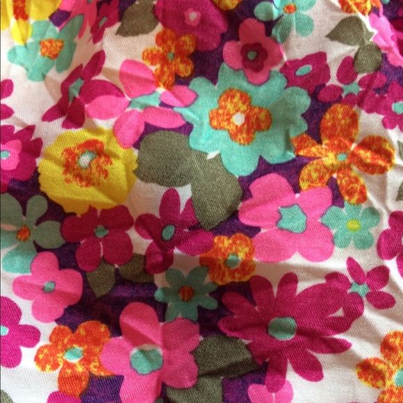 Roxy Swim Shorts - Picture 2 of 3